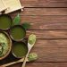 Minum matcha.