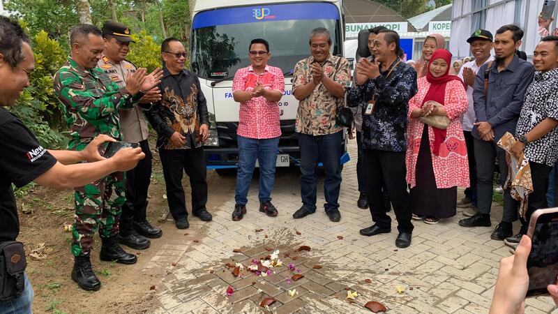 Perdana! KDMP Sidomulyo Jember Ekspor Komoditas Kopi dan Kerajinan Tangan ke Tiga Negara Senilai Rp1,2 Miliar 1 KDMP Sidomulyo.