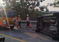 Avanza Seruduk Bokong Truk