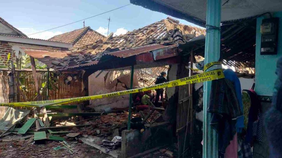 DPO Curanmor Alami Luka Bakar dari Ledakan Bondet di Pasuruan 1 DPO Curanmor alami Luka Bakar dari Ledakan bondet