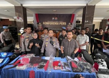 Mahasiswa KKN Kolaboratif di Lumajang