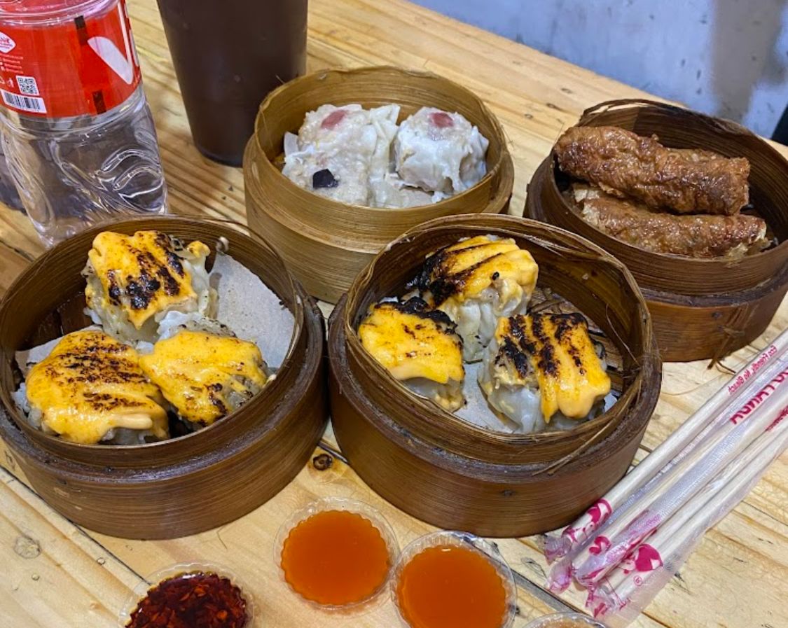 5 Tempat Makan Murah di Sekitar UIN Maliki Malang, Mulai Soto hingga Dimsum 6 Kuliner Sekitar UIN Maliki Malang 4