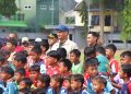 Menpora Dito Ariotedjo Serahkan Peralatan Olahraga untuk Sekolah Rakyat di Tuban 4 Menpora Dito Ariotedjo