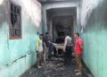 Mobil di Garasi Rumah Warga Tuban