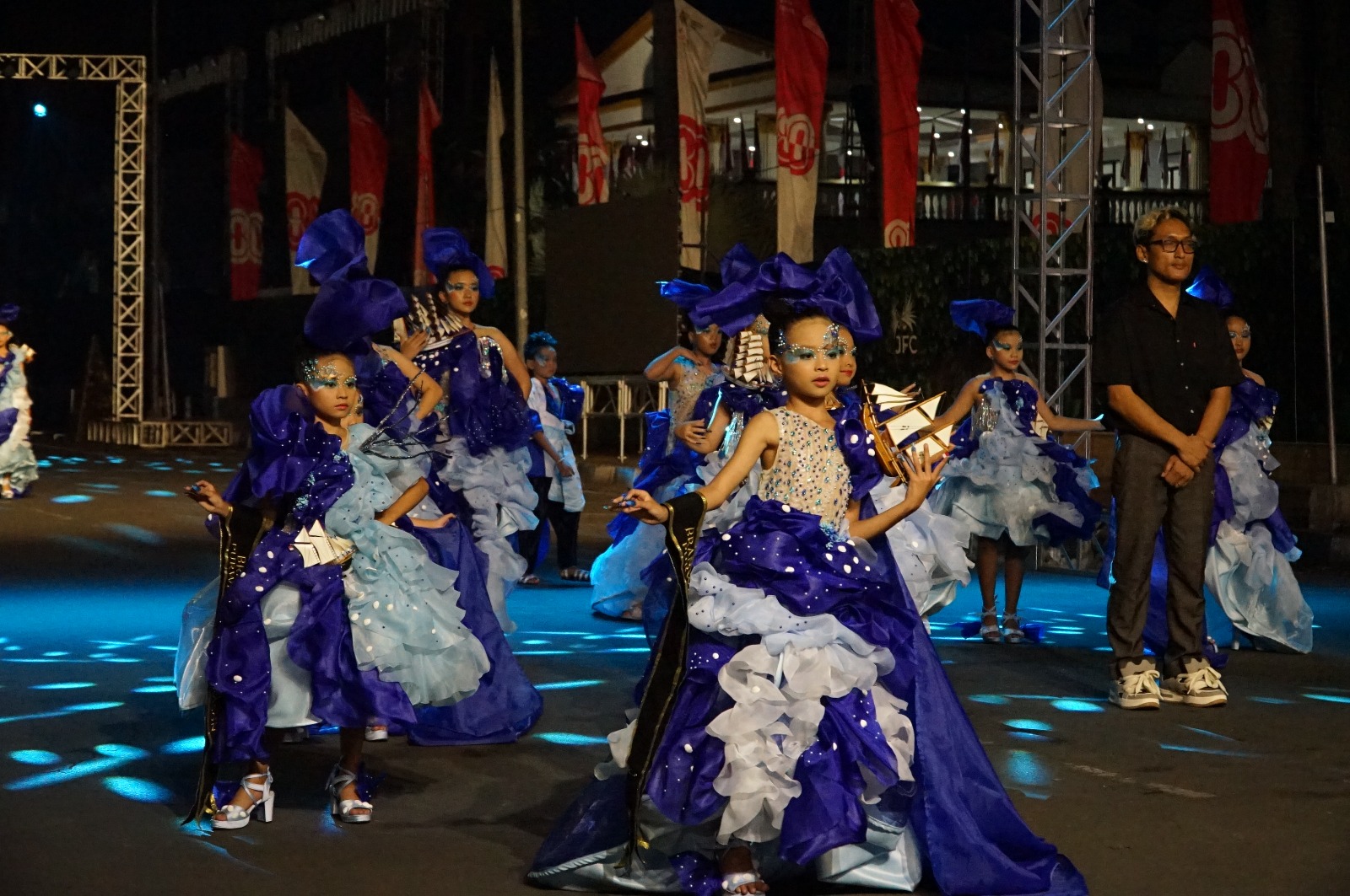 Artwear Carnival JFC 2025: Miss Indonesia dan Rossa Meriahkan Pertunjukan Busana Desainer Lokal 2 Artwear Carnival