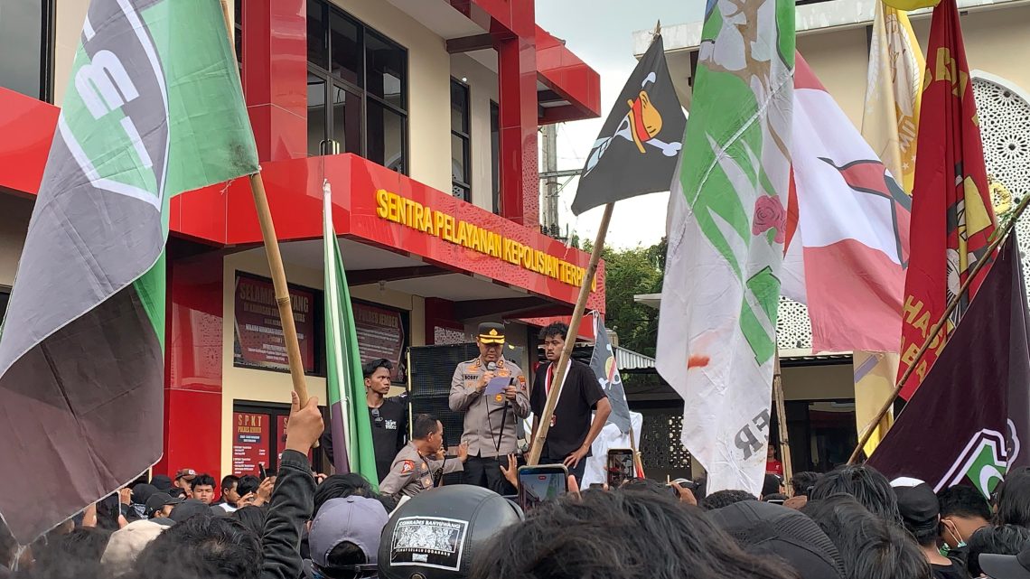 Kapolri Mundur