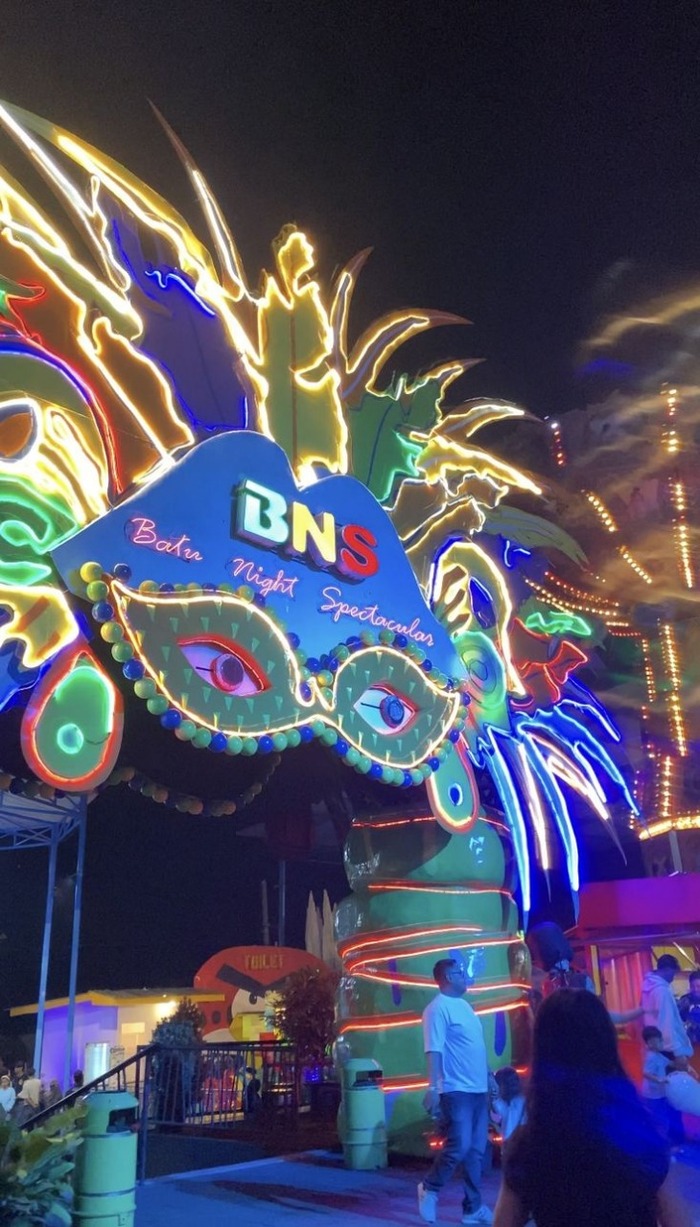 Wisata Malam di Batu Night Spectacular, 7 Wahana Ini Bakal Ajak Pengunjung Nostalgia Bareng 1 Batu Night Spectacular.