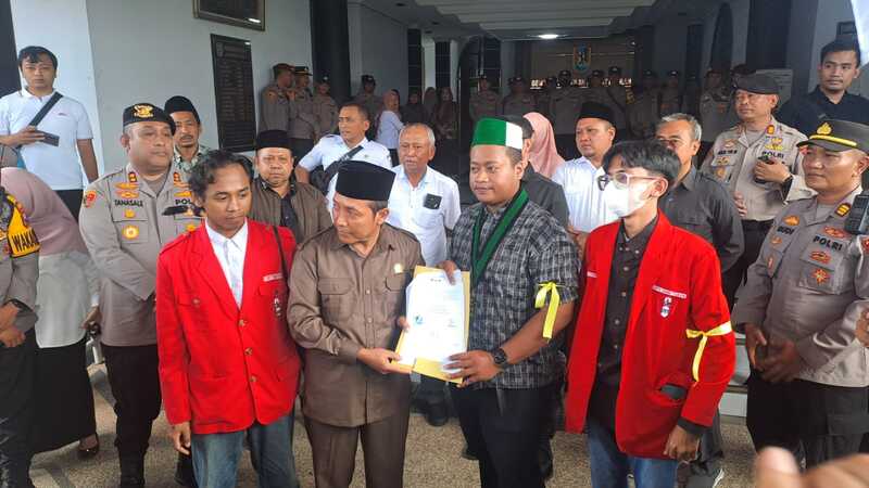 Tunjangan DPRD Kabupaten Tuban.