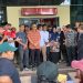 Gelombang Amarah Masyarakat Jember Unjuk Rasa di DPRD, Tuntut Bebaskan Demonstran yang Ditahan Aparat 8 Amarah Masyarakat Jember.