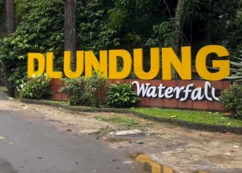 Wisata di Mojokerto.