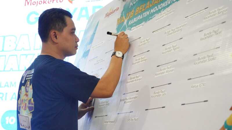 Hari Anak Nasional 2025, Pemkab Mojokerto Dorong Pendidikan Inklusif dan Berkualitas 2 Hari Anak Nasional di Mojokerto.