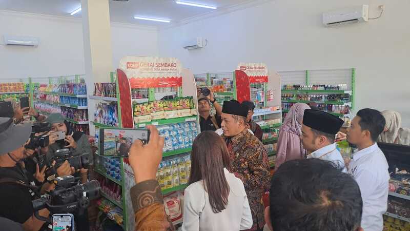 Menkop Ferry di KDMP Puncangan Tuban.