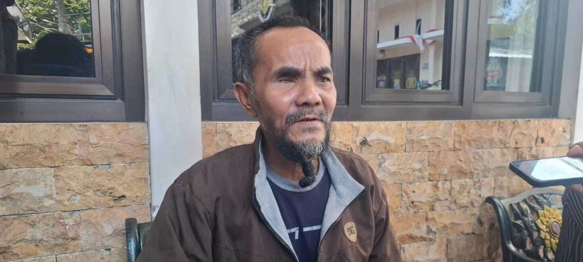 Warga Dampit Malang Laporkan Dokter RSU Pindad Turen, Diduga Jadi Korban Malapraktik Pasca Operasi Katarak 1 Warga Dampit.