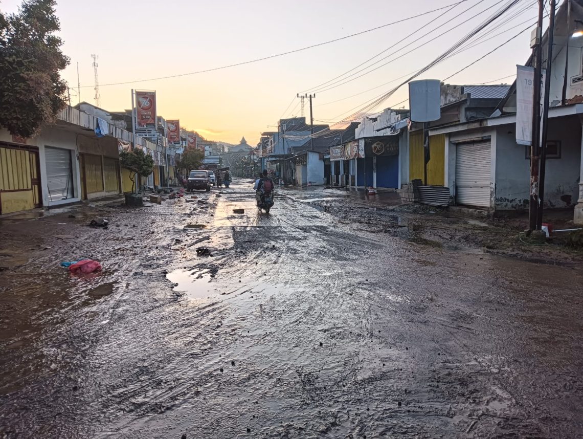Banjir Lumpur! Desa Sitiarjo-Malang Langanan Banjir Tahunan 1 Laganan Banjir Tahunan