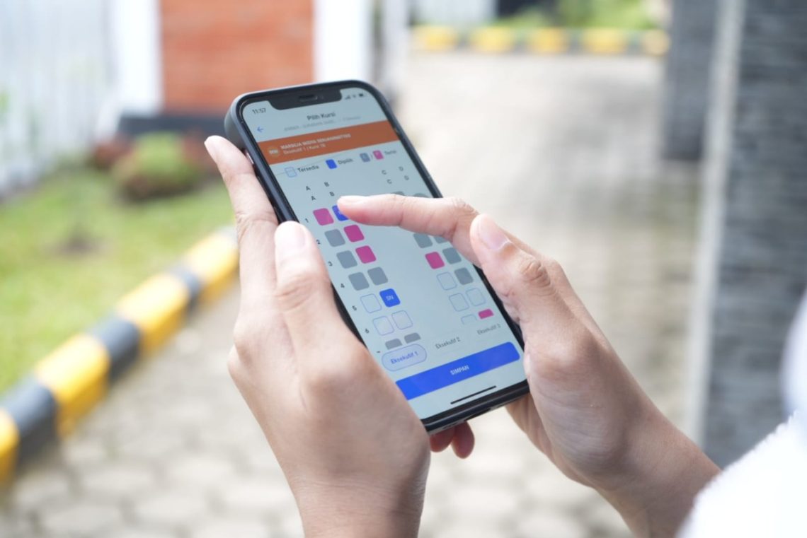 Kursi Khusus Perempuan di Kereta Api