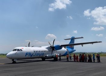 Penerbangan Reguler Jember-Jakarta