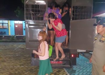 Warung Remang Remang