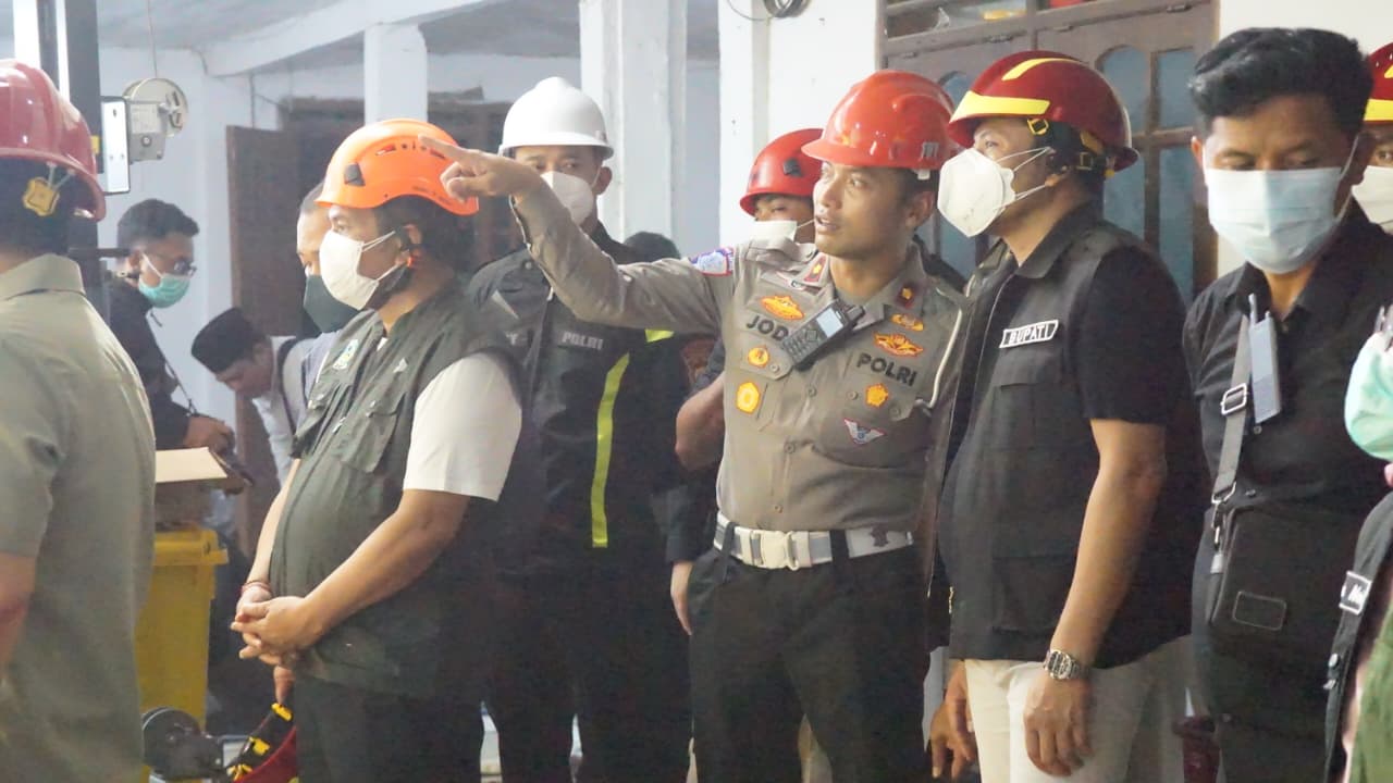 Pencarian Korban di Ponpes Al Khoziny, Bupati Sidoarjo: Alhamdulillah, Proses Evakuasi Membuahkan Hasil 3 Ponpes Al Khoziny
