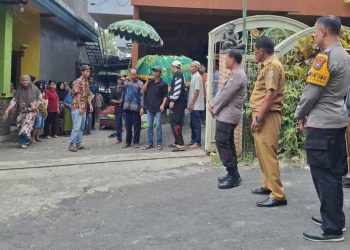 Tuan tanah di Wagir.