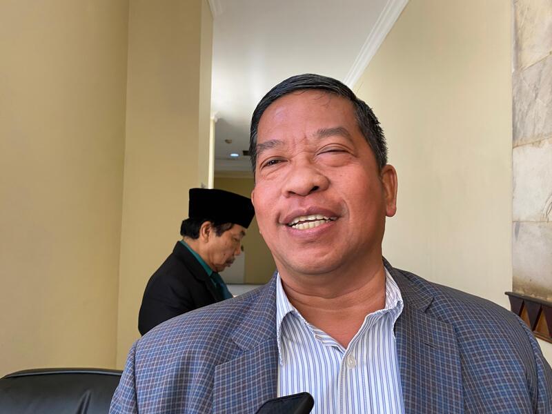 DPRD Surabaya Desak KBS dan Pemkot Bertanggung Jawab atas Dugaan Eksploitasi Anak Gajah Rocky 2 DPRD Surabaya sorot anak gajah.