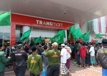Santri Jember.