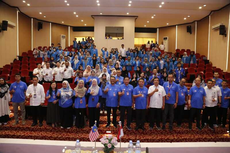 Polije Sambut Mahasiswa UiTM Malaysia, Bukti Kampus Vokasi Jember Kian Go International 4 WhatsApp Image 2025 10 20 at 15.10.01 1