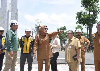 Alun-Alun Sidoarjo.