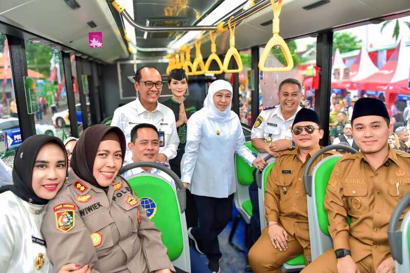 Hadiah Hari Santri dari Khofifah: Trans Jatim Gratis Sehari 1 Trans Jatim.