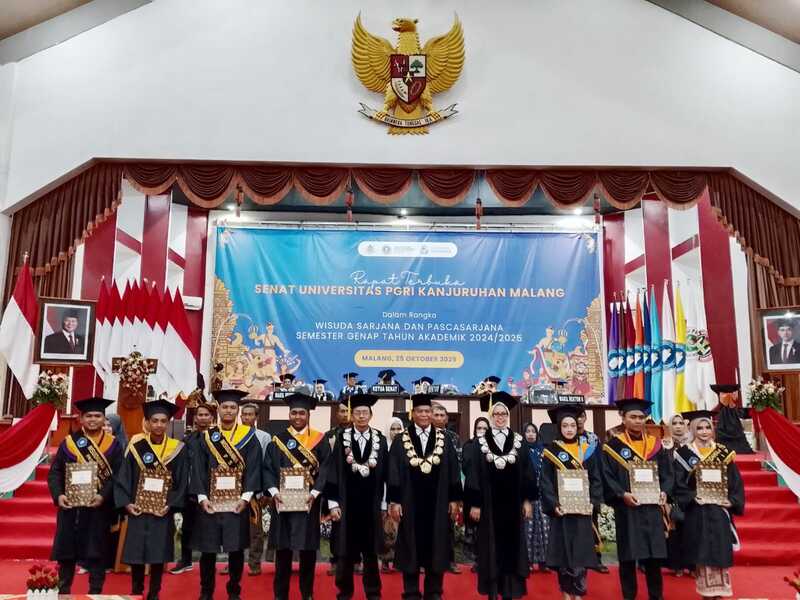 Wisudawan Unikama 2025.