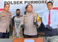 Preman pangkalan.