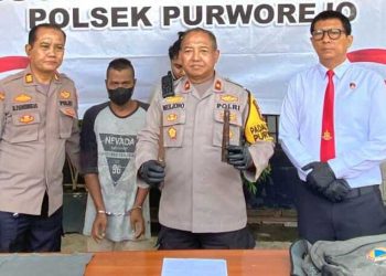 Preman pangkalan.