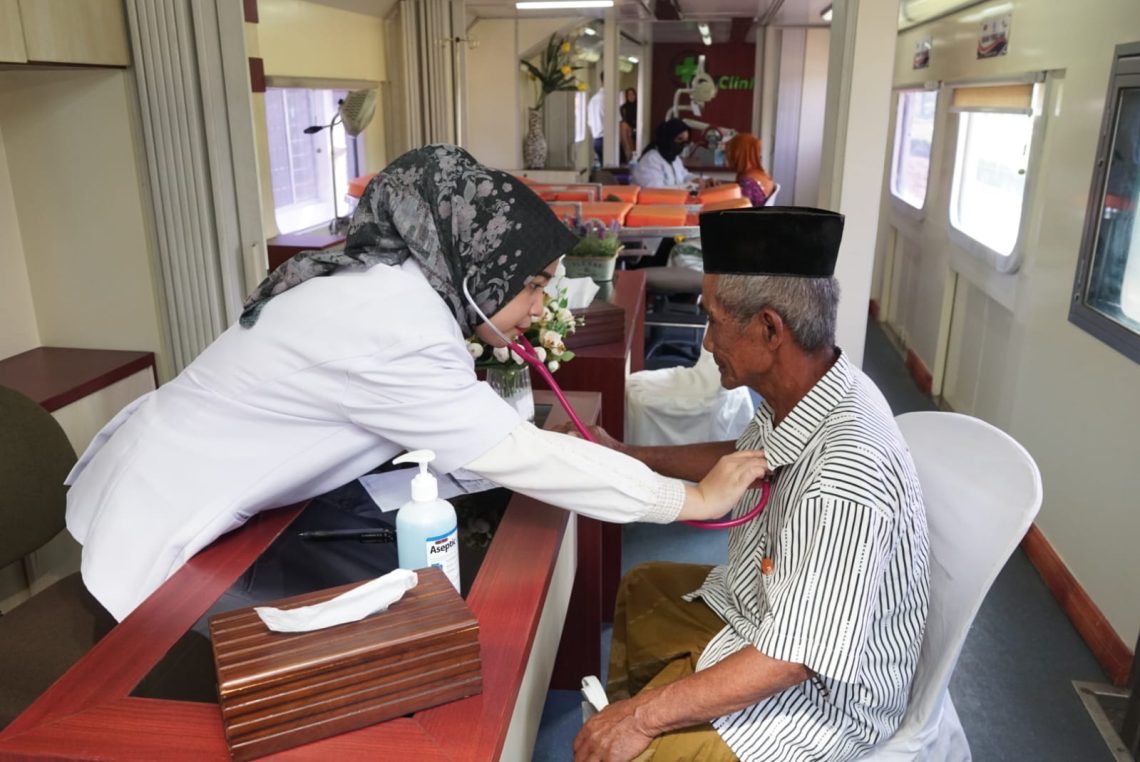 Layanan Kesehatan di Gerbong Kereta Api