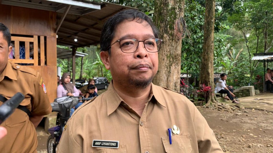 Pemkab Jember Tolak Kejar Tayang Proyek Infrastruktur Jelang Akhir Tahun, Utamakan Kualitas 1 Plt Kepala Dinas PU Bina Marga dan Sumber Daya Air Kabupaten Jember, Arif Liyantono. (Foto: Diki Febrianto)