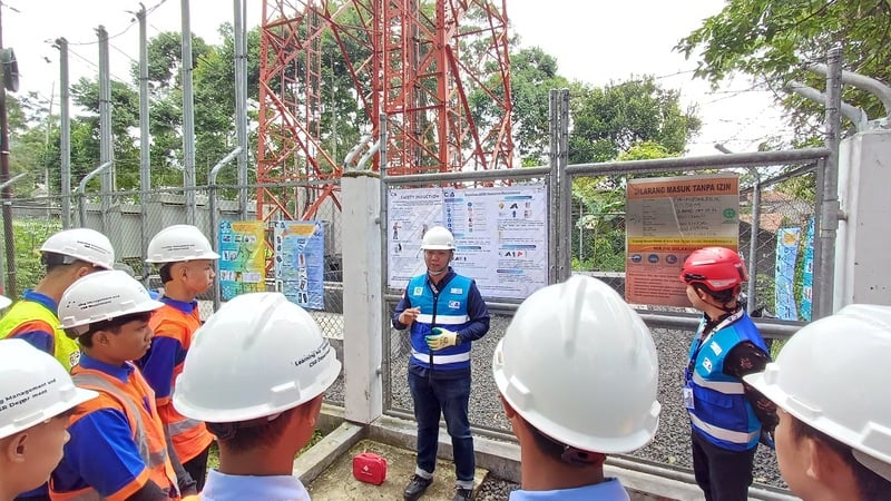 Tingkatkan Skill bareng TBIG, 1.000 Siswa dan Alumni SMK di Bandung Ikut Pelatihan dengan Tenaga Ahli 2 Pelatihan TBIG di Bandung.