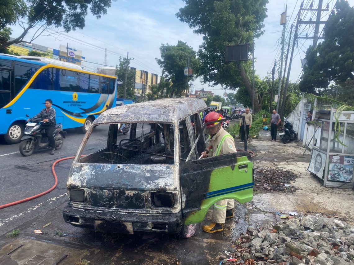 Angkutan Kota Jurusan Lawang-Arjosari