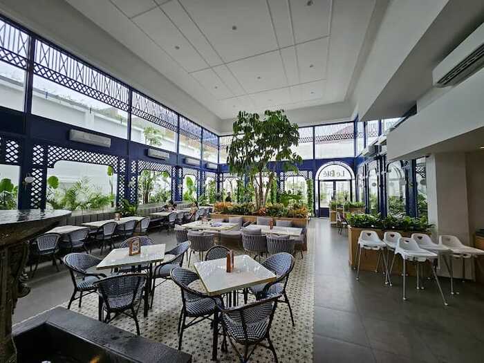 8 Daftar Cafe Aesthetic Surabaya Low Budget, Nongki Hemat di Spot Instagramable 9 WhatsApp Image 2025 11 07 at 17.50.10 2