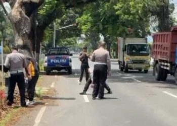 Ibu di Pasuruan.