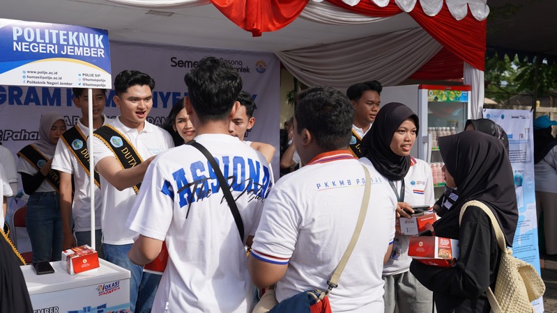 Perkuat Peran Mahasiswa, Polije Angkat Duta Riset sebagai Penggerak Inovasi 3 WhatsApp Image 2025 11 10 at 15.22.17 1