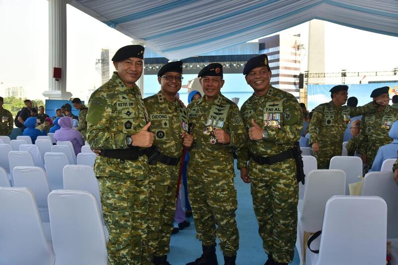 Profil Laksda TNI Dato Rusman Resmi Jadi Panglima Koarmada III TNI AL, Siap Perkuat Pertahanan Maritim Indonesia Timur 4 WhatsApp Image 2025 11 11 at 06.09.52 1