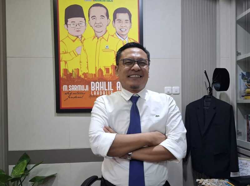 DPRD Surabaya Dorong Pemkot Gandeng Influencer Lawan Sampah Sofa di Sungai 1 DPRD Surabaya.