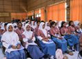 Pernikahan dini.