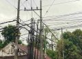 Kabel semrawut.