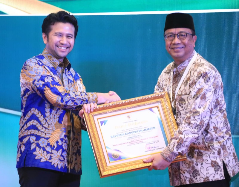 Penghargaan Kabupaten Jember.
