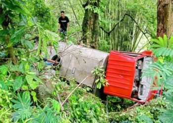 Truk di Pacet.