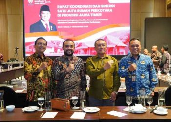 Hunian layak.