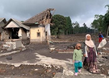 Erupsi Gunung Semeru.