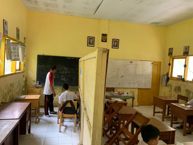 Guru SDN VI Sumberpetung Dedi Hermawan.