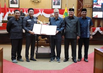 APBD Sidoarjo.