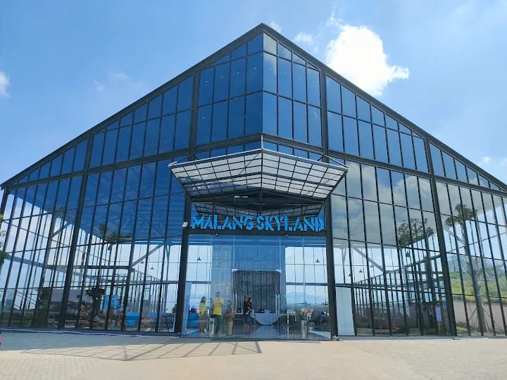 Wisata anti kehujanan Kabupaten Malang.