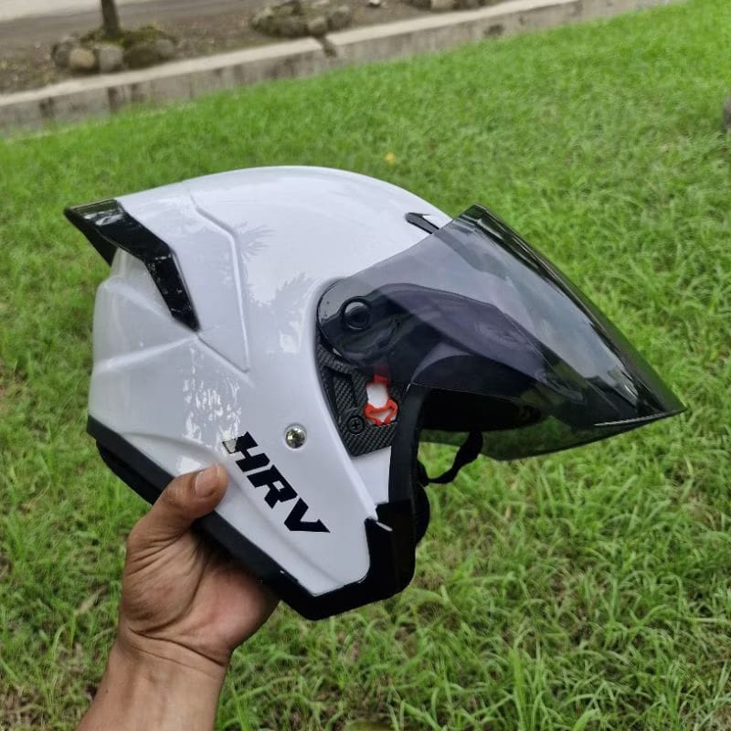 Merek helm murah.